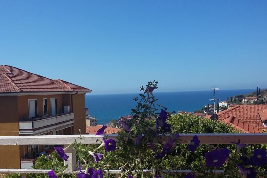 Casa Mariella San Lorenzo Al Mare Exterior foto